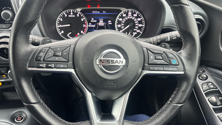 Nissan Juke 1.0 DiG-T 114 Tekna 5dr DCT Petrol Hatchback